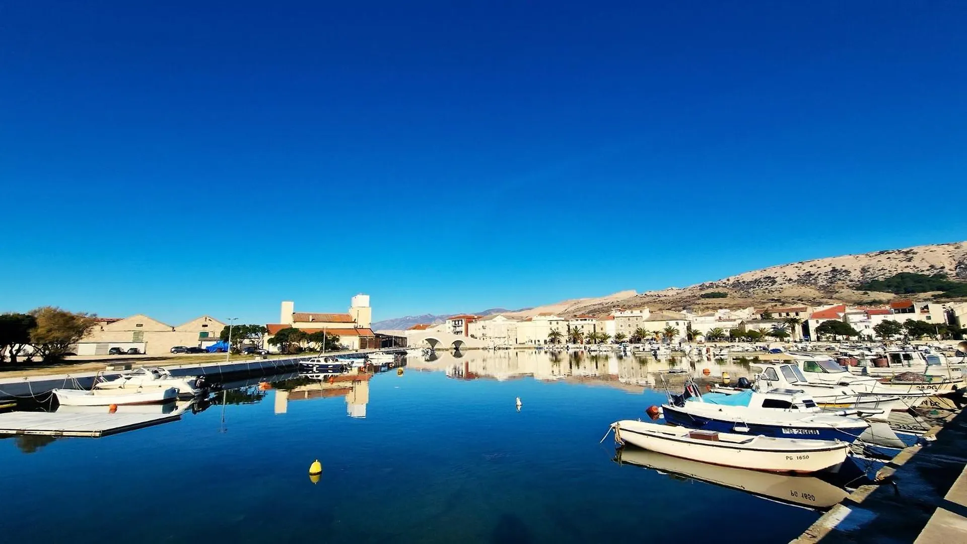 Apartmani Maestral Fabijanic Паг